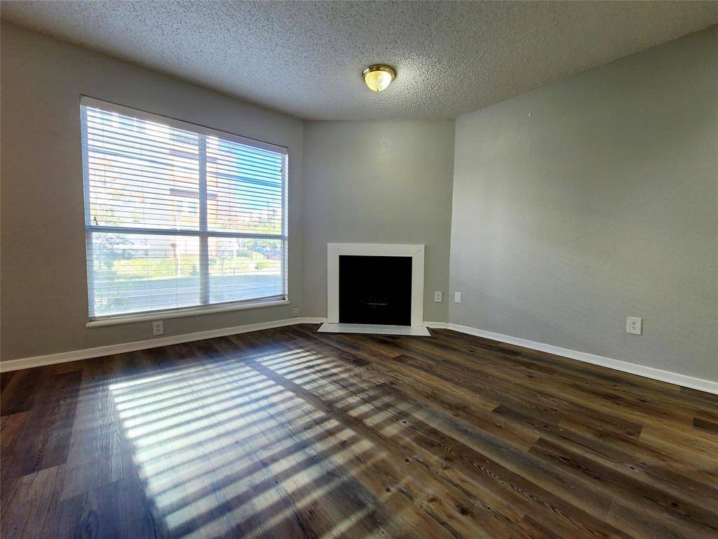 1901 N Fitzhugh Avenue #8, Dallas, TX 75204