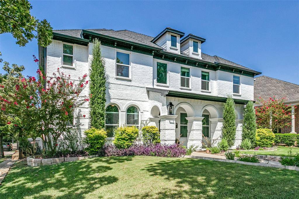 2301 Queen Morgan Lane, Lewisville, TX 75056