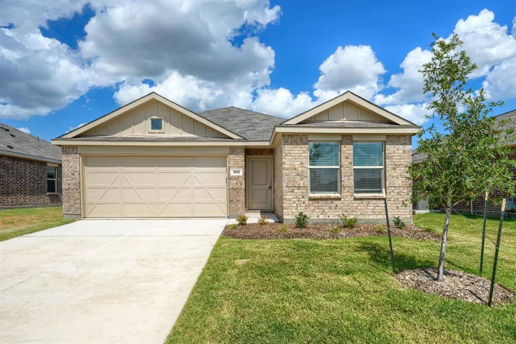 1313 Vattier Street, Little Elm, TX 75068