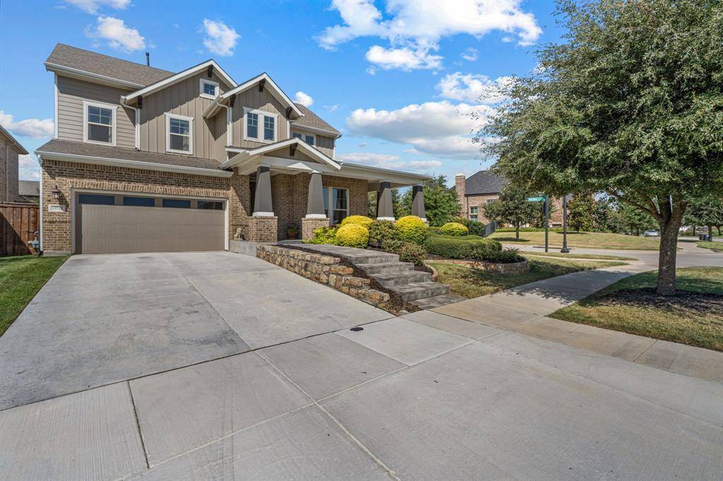 13713 Green Hook Road, Fort Worth, TX 76008