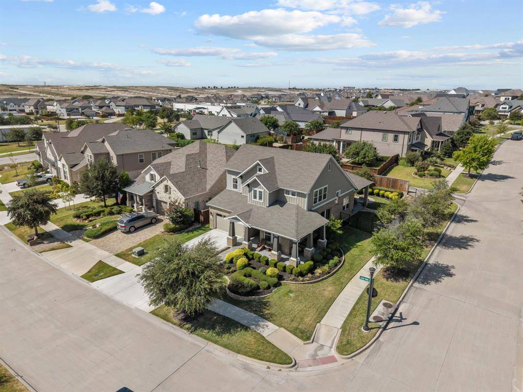 13713 Green Hook Road, Fort Worth, TX 76008