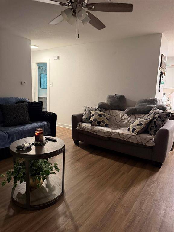 105 Faye Street #A & B, Lacy Lakeview, TX 76705
