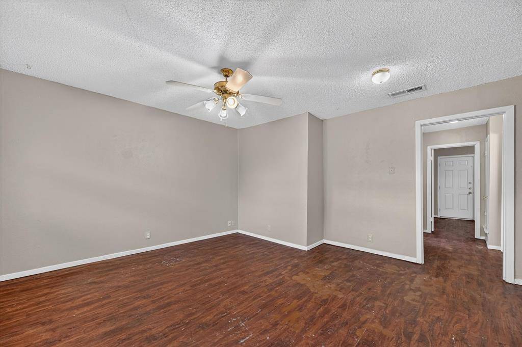 305 Cliff Drive, Garland, TX 75042