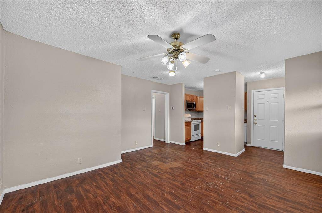 305 Cliff Drive, Garland, TX 75042