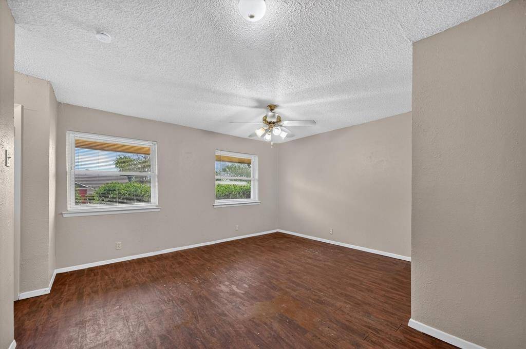 305 Cliff Drive, Garland, TX 75042