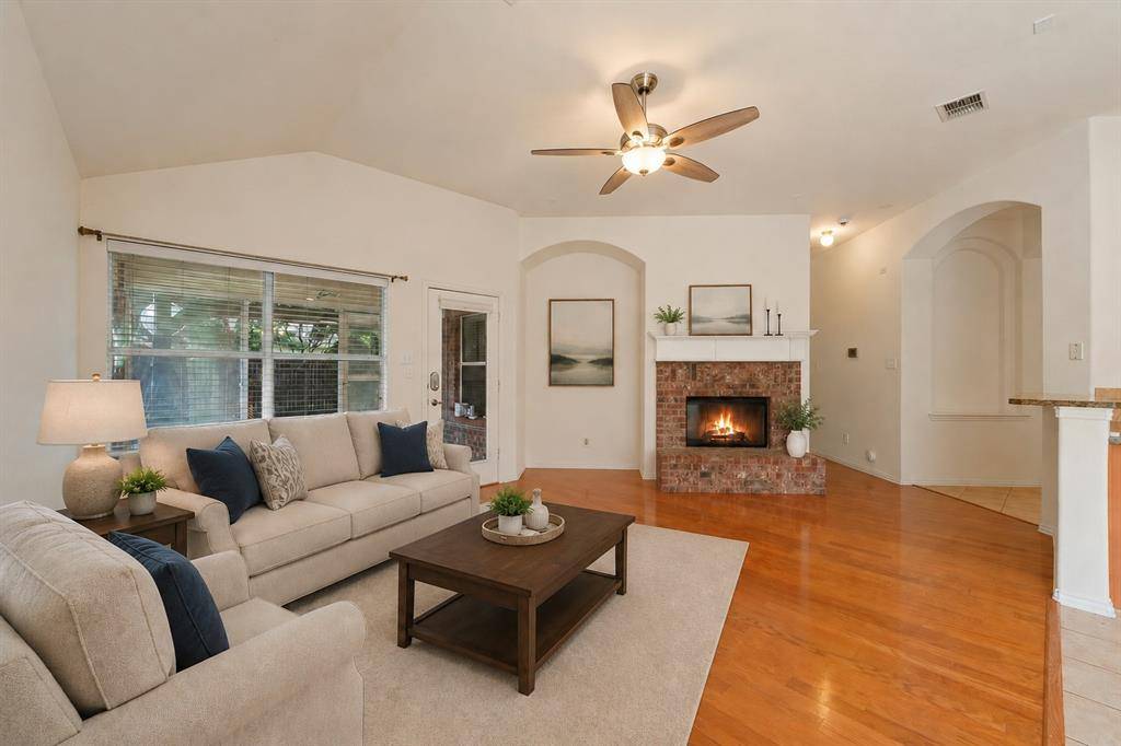 3409 Ballard Drive, Grapevine, TX 76092