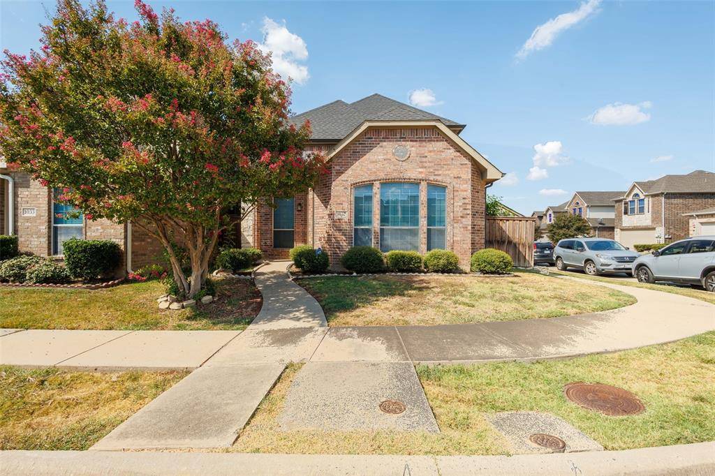 1037 Kyan Lane, Carrollton, TX 75006