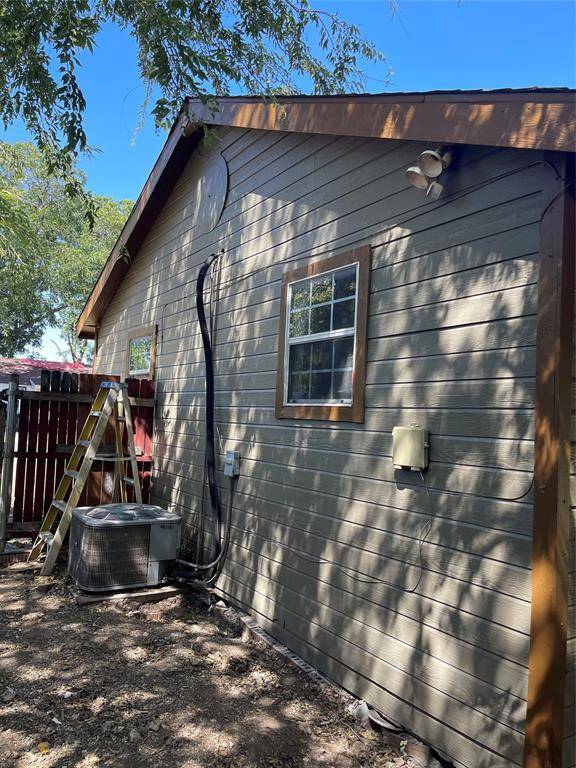 1508 NE 34th Street, Fort Worth, TX 76106