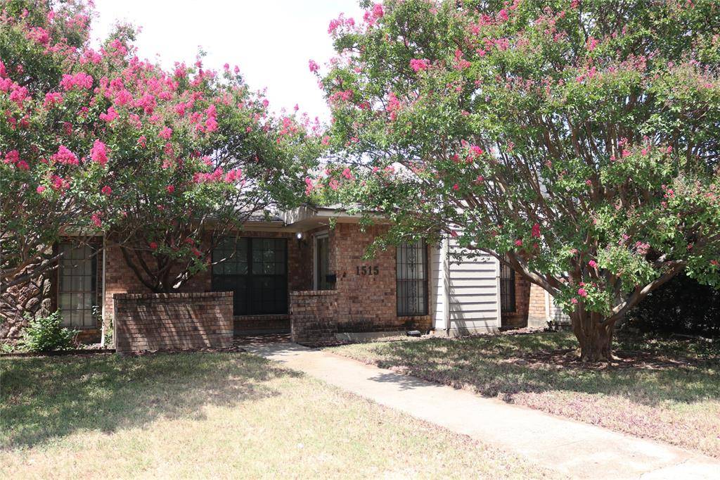 1515 Cherrycrest Street, Dallas, TX 75228