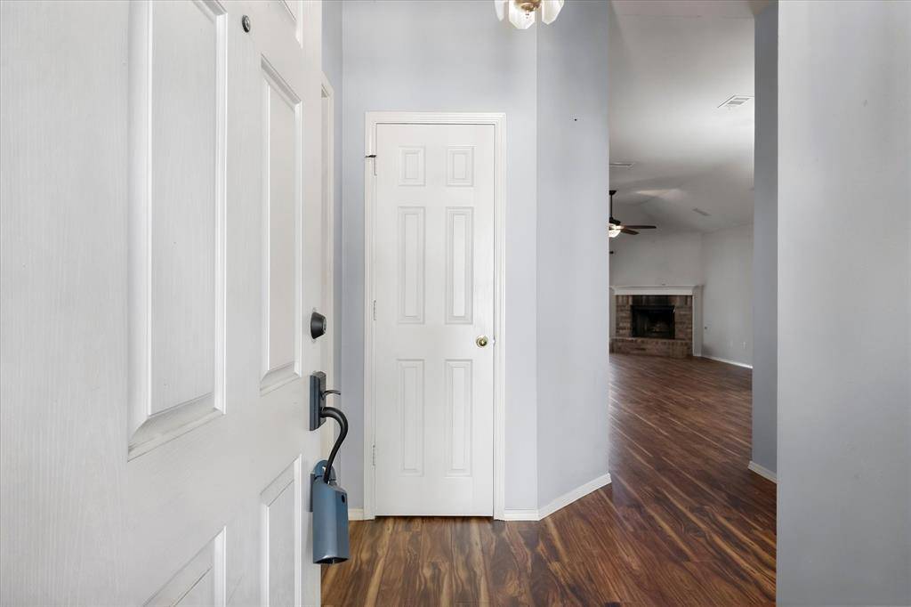 3214 Rustic Meadow Trail, Mansfield, TX 76063