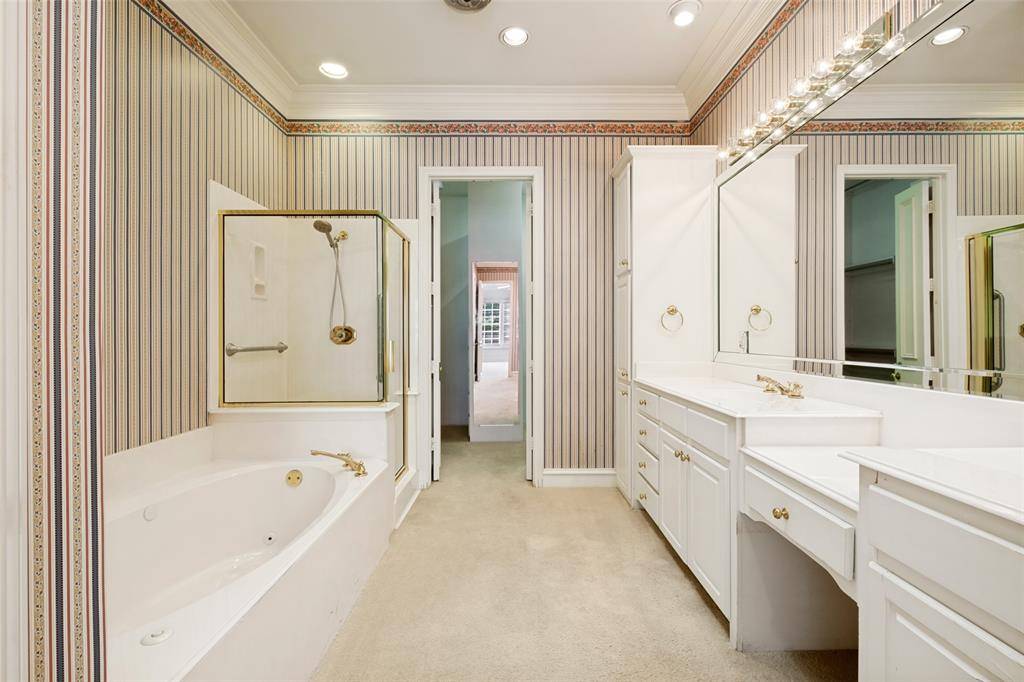 7984 Caruth Court, Dallas, TX 75225