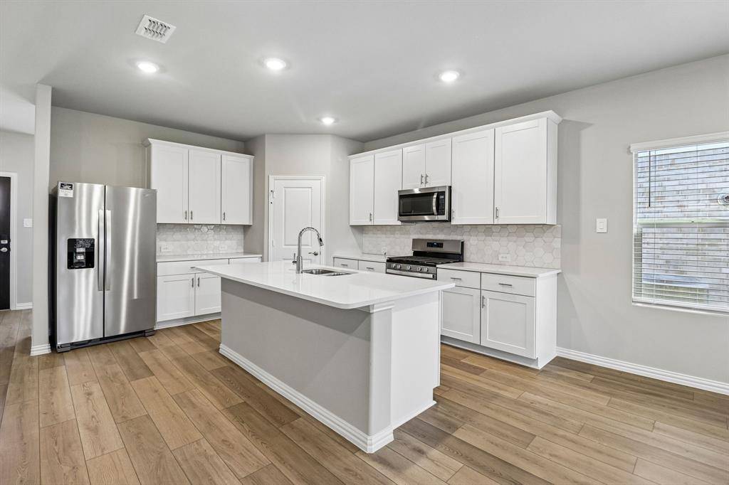 3001 New Chapel Street, Fort Worth, TX 76179