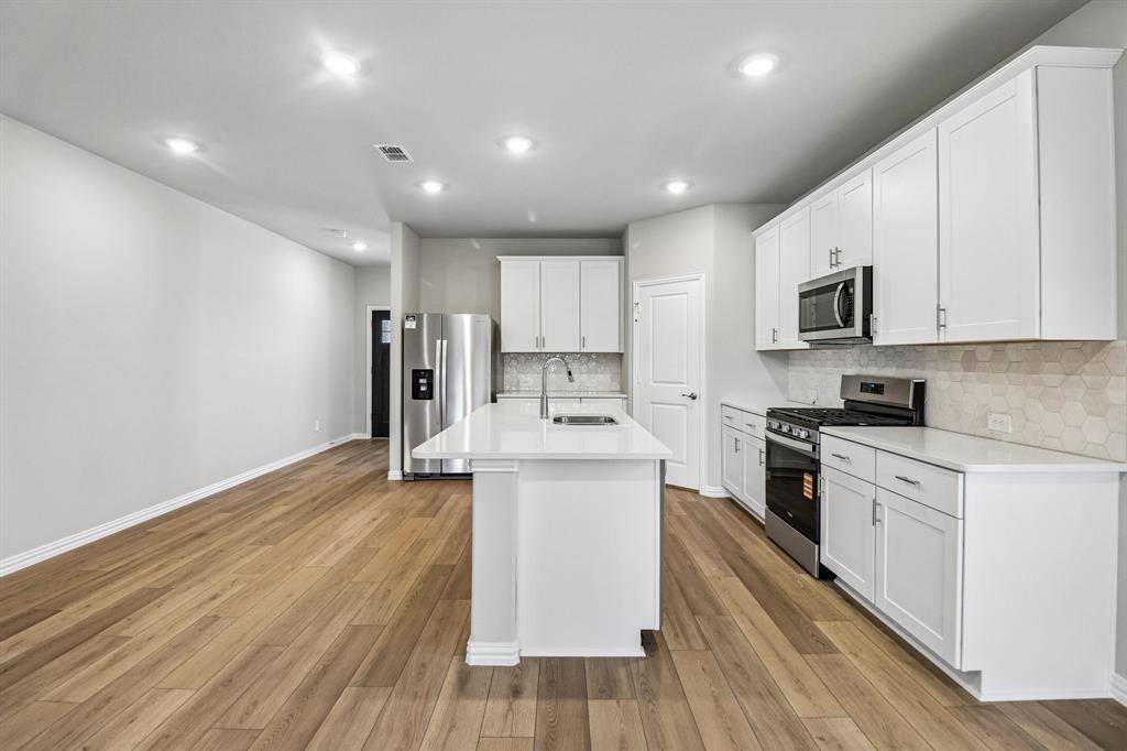 3001 New Chapel Street, Fort Worth, TX 76179