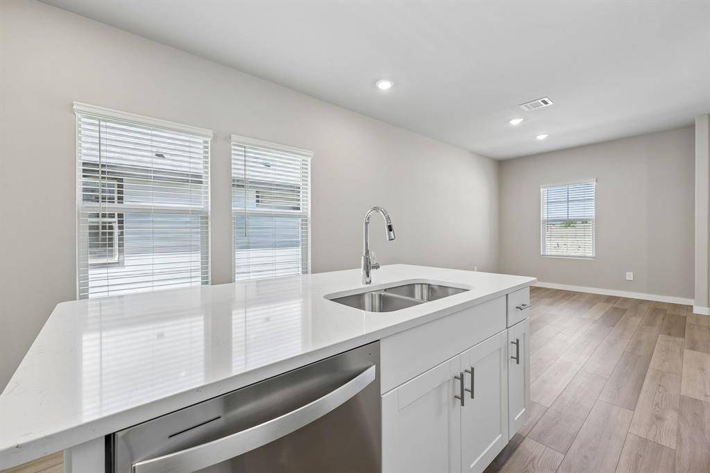 3261 Hopewell Lane, Fort Worth, TX 76179