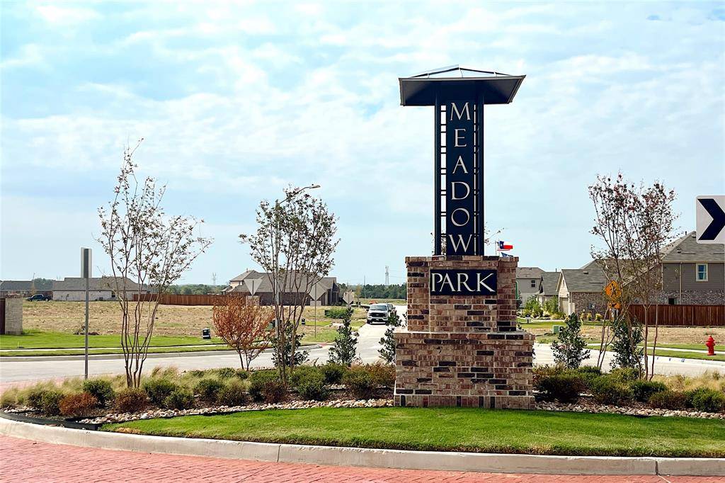 7405 Spicebush Drive, Denton, TX 76259