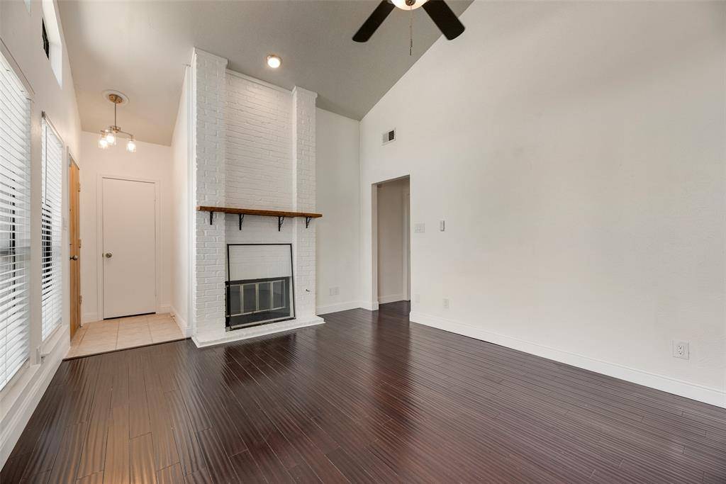 17490 Meandering Way #202, Dallas, TX 75252