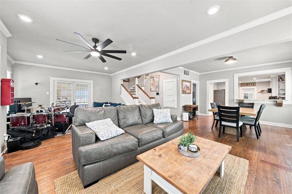 2716 Sanger Avenue, Waco, TX 76707