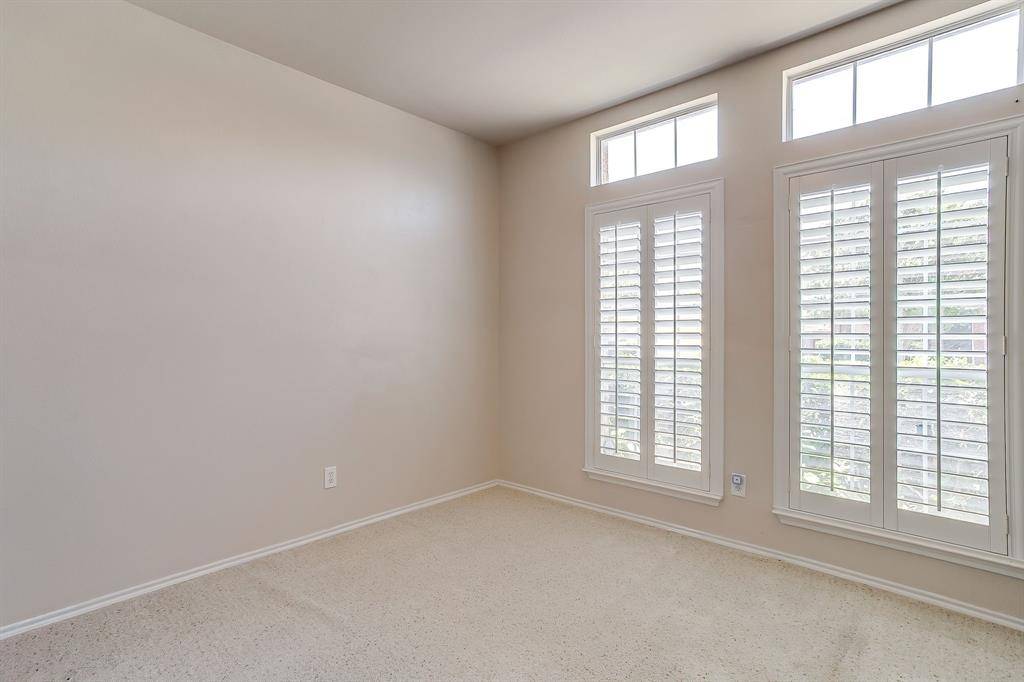 9712 Minton Drive, Fort Worth, TX 76108