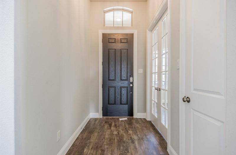 17565 Sequoia Drive, Dallas, TX 75252