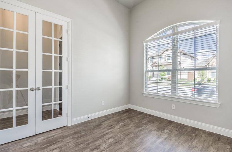 17565 Sequoia Drive, Dallas, TX 75252