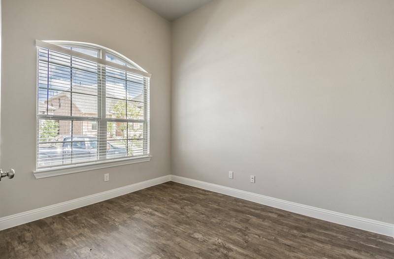 17565 Sequoia Drive, Dallas, TX 75252