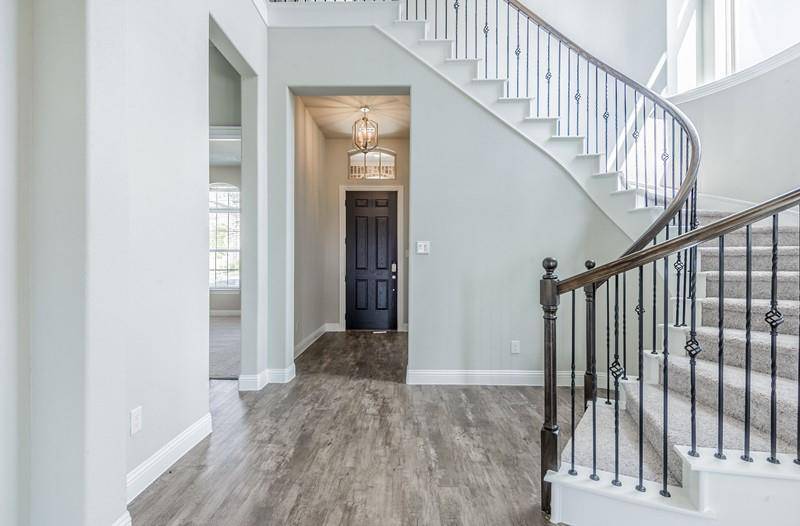 17565 Sequoia Drive, Dallas, TX 75252