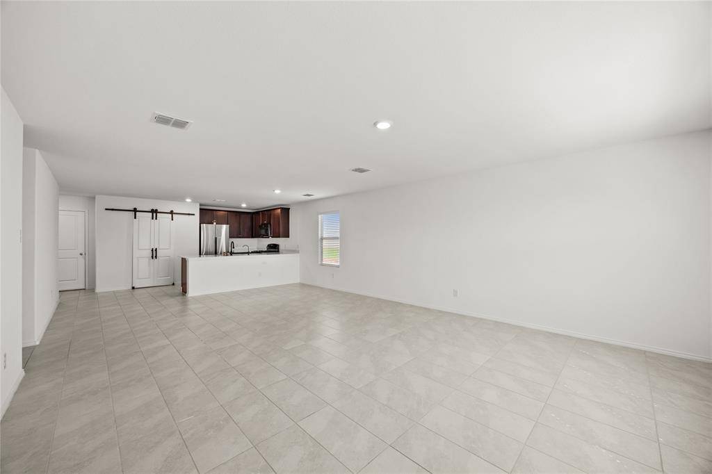 8324 Hollow Bend Street, Fort Worth, TX 76123
