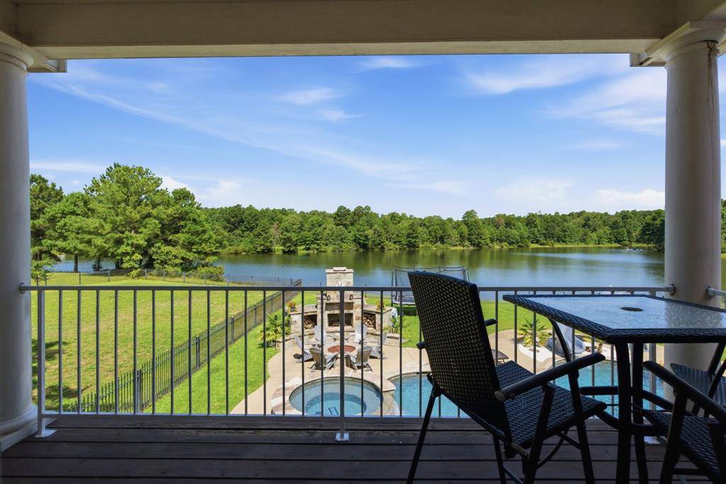 10936 Deer Creek Drive, Tyler, TX 75707