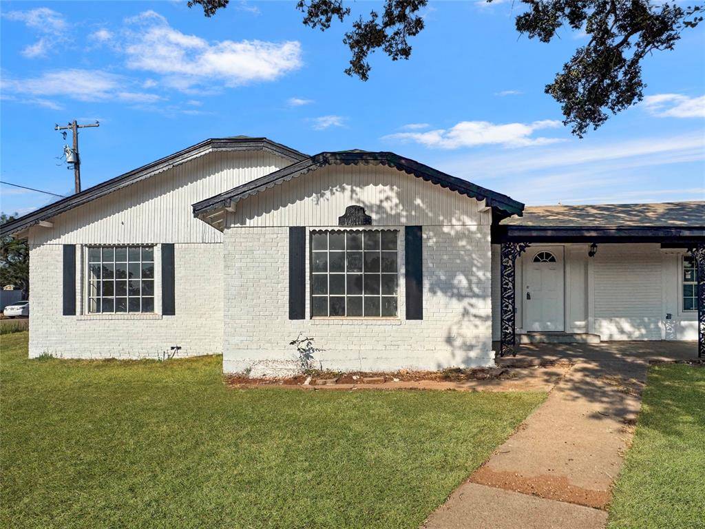 1201 Hickory, Sweetwater, TX 79556