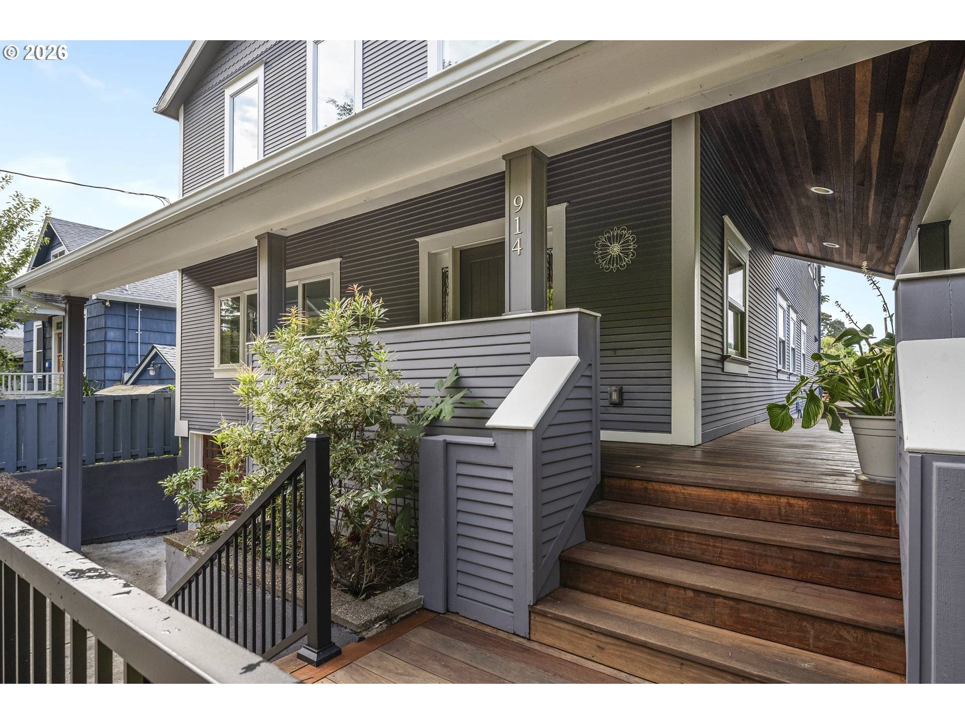 914 SE UMATILLA ST, Portland, OR 97202