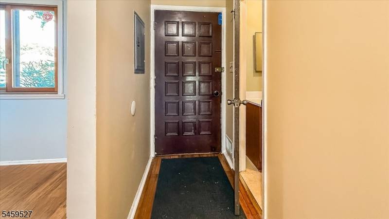 584 Dell Pl #84, Stanhope Boro, NJ 07874