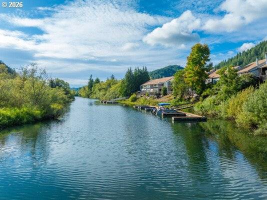 43605 STATE HIGHWAY 38 #19, Reedsport, OR 97467