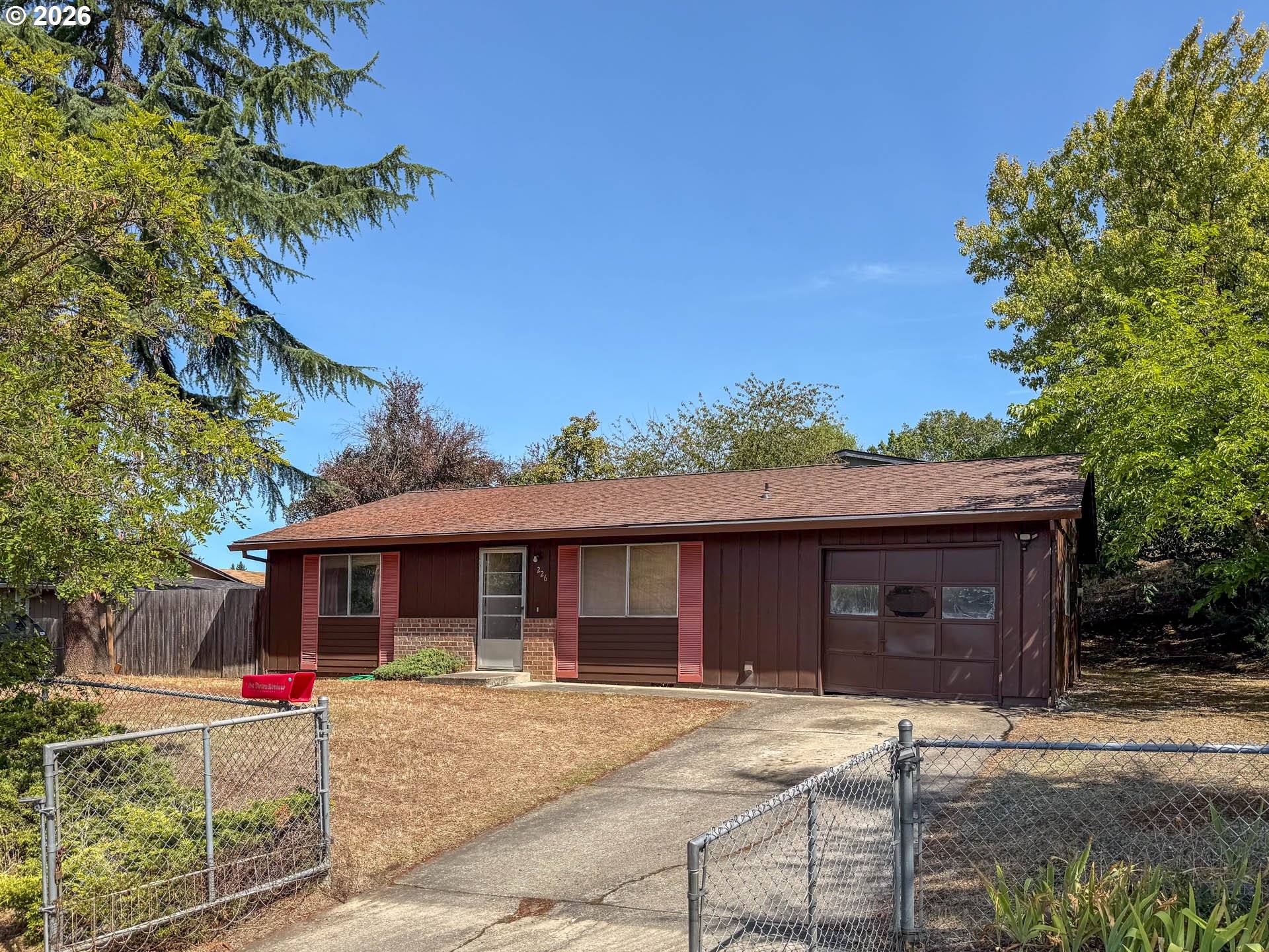 226 CHICKERING ST, Myrtle Creek, OR 97457