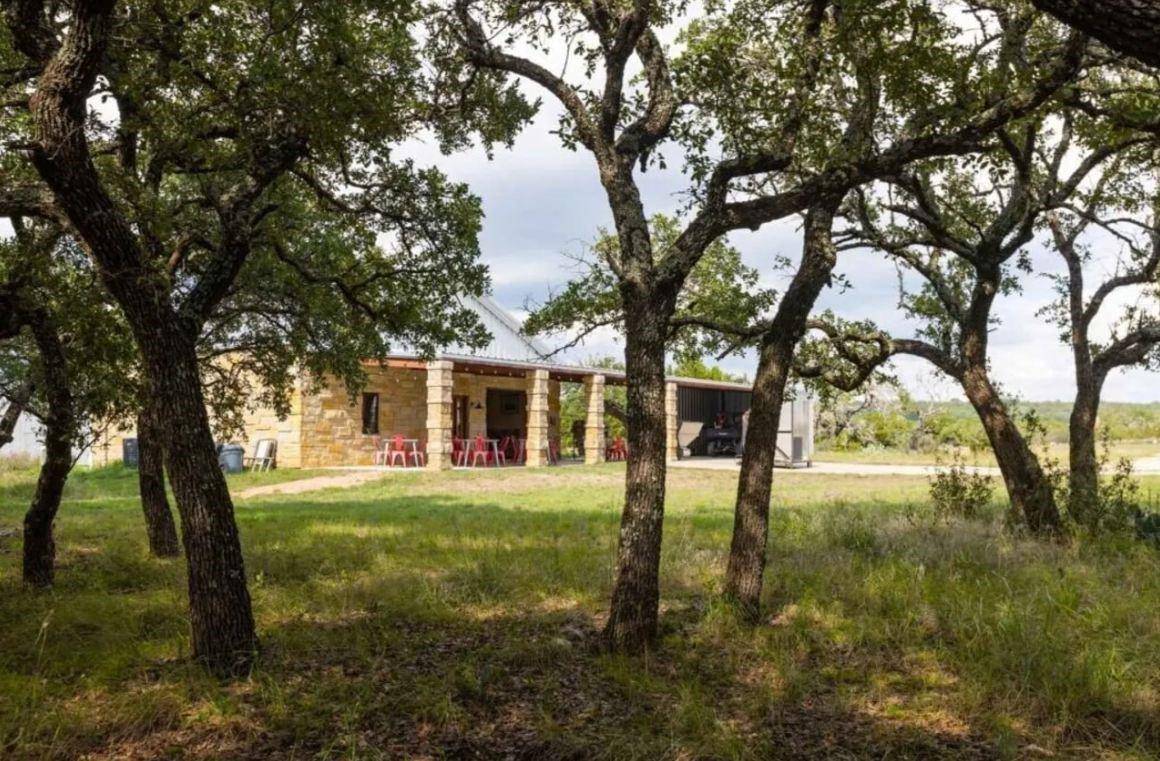 518 County Road 1403 CTR, Lometa, TX 76853