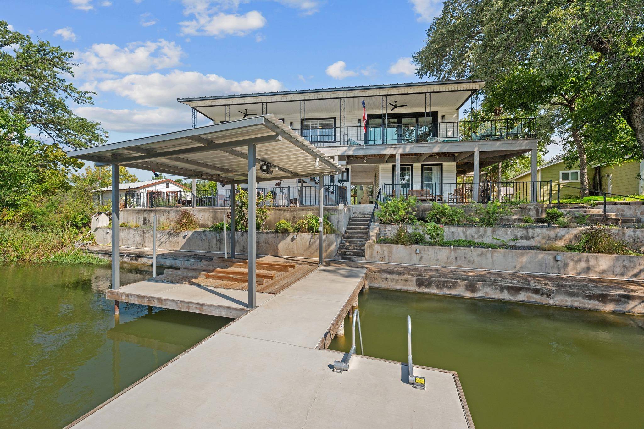 1517 County Road 132a RD, Kingsland, TX 78639