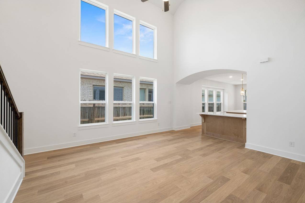 252 Menlo BND, Liberty Hill, TX 78642