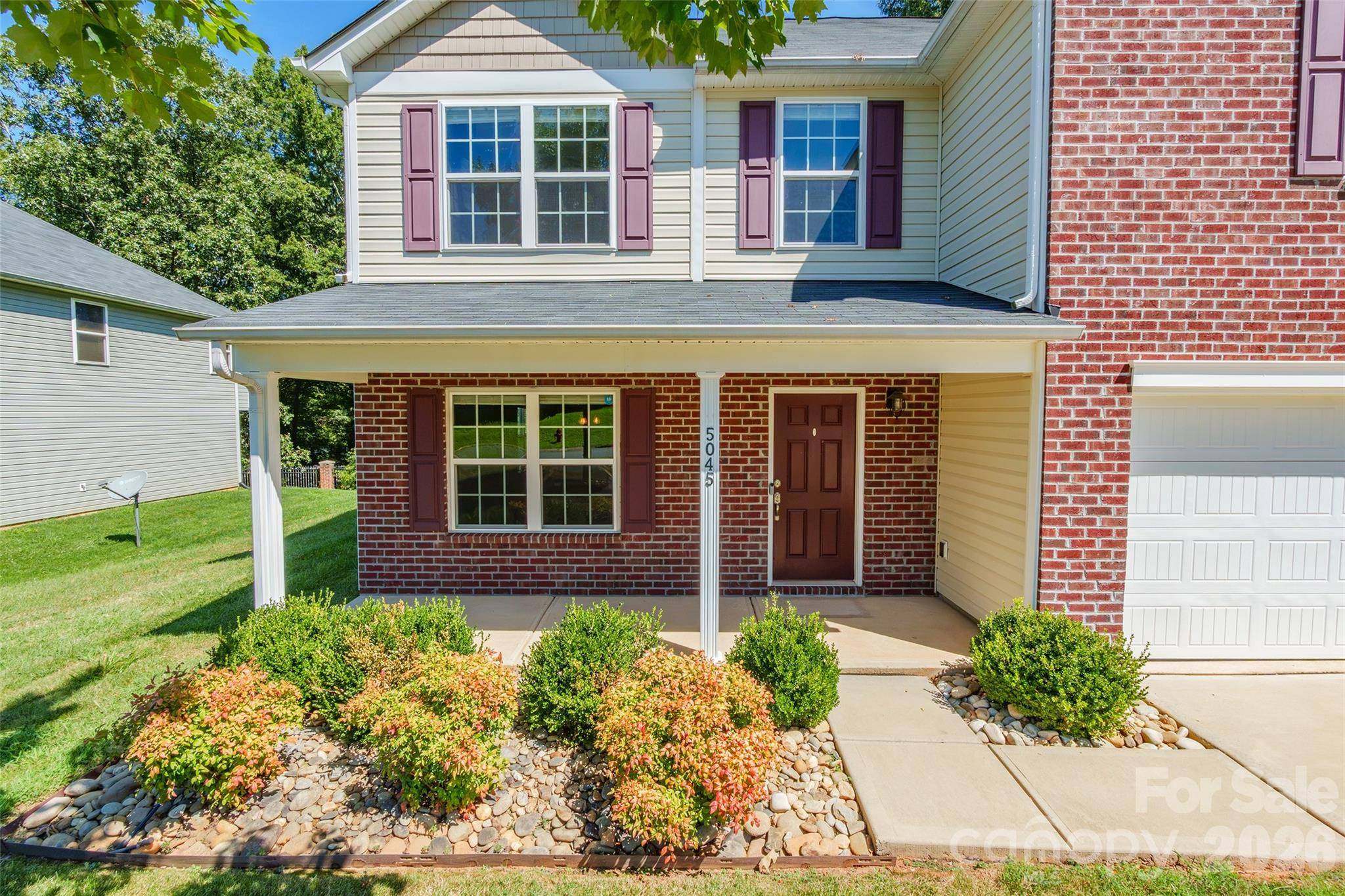 5045 Ashley Place DR, Bessemer City, NC 28016