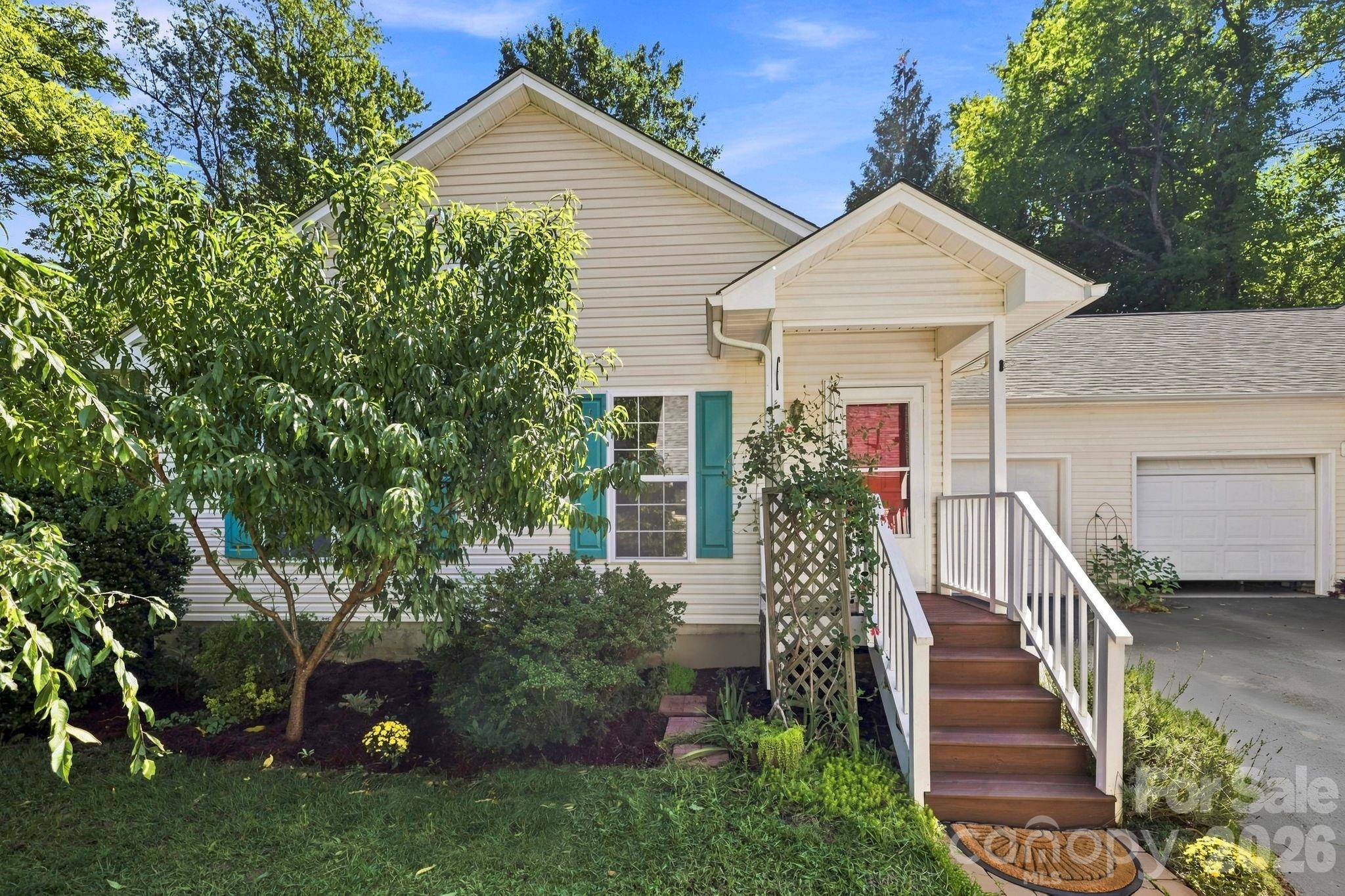 8A Bent Grass CT, Black Mountain, NC 28711