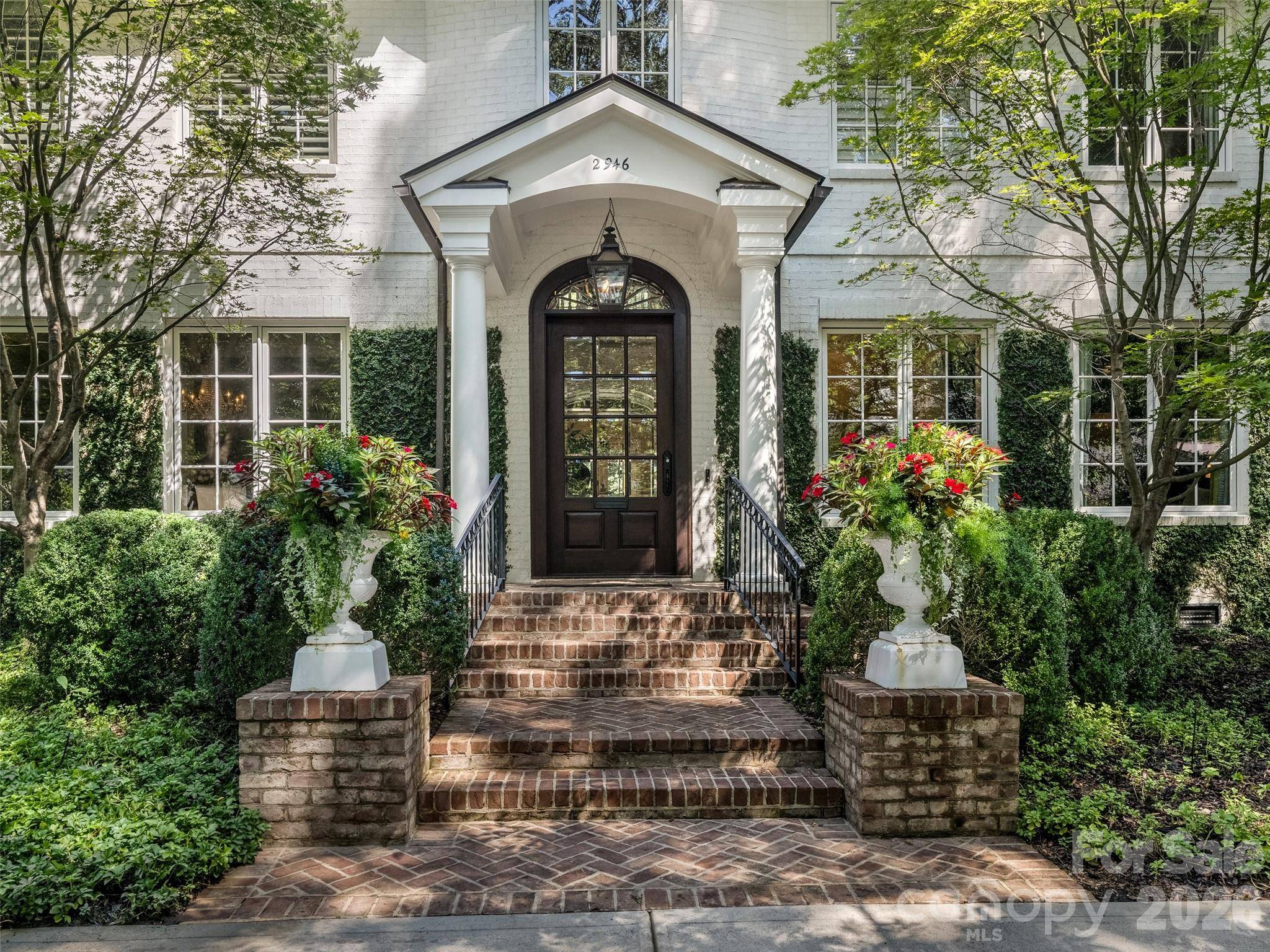 2946 Wheelock RD, Charlotte, NC 28211
