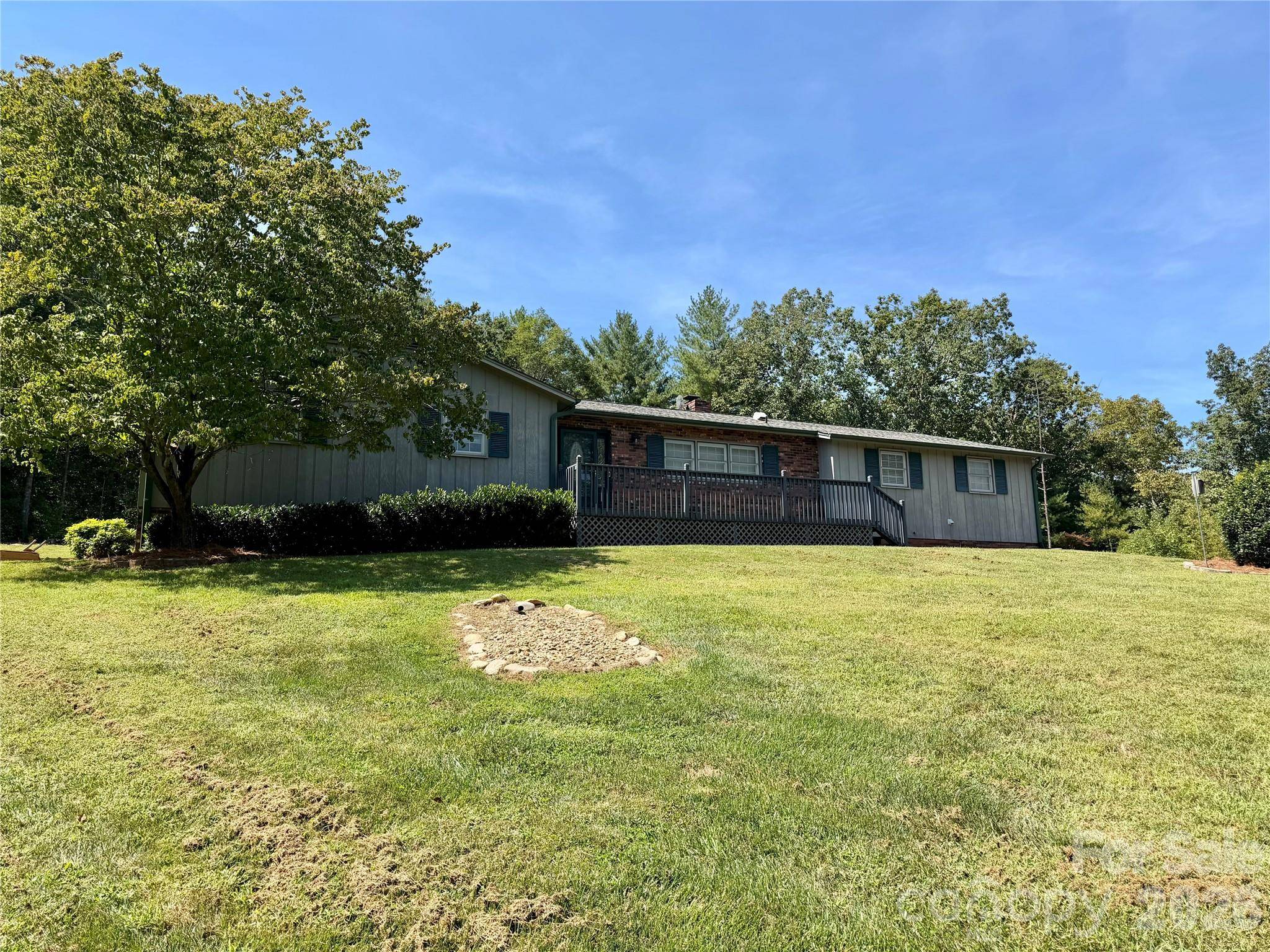 258 Nine Patch LN, Taylorsville, NC 28681