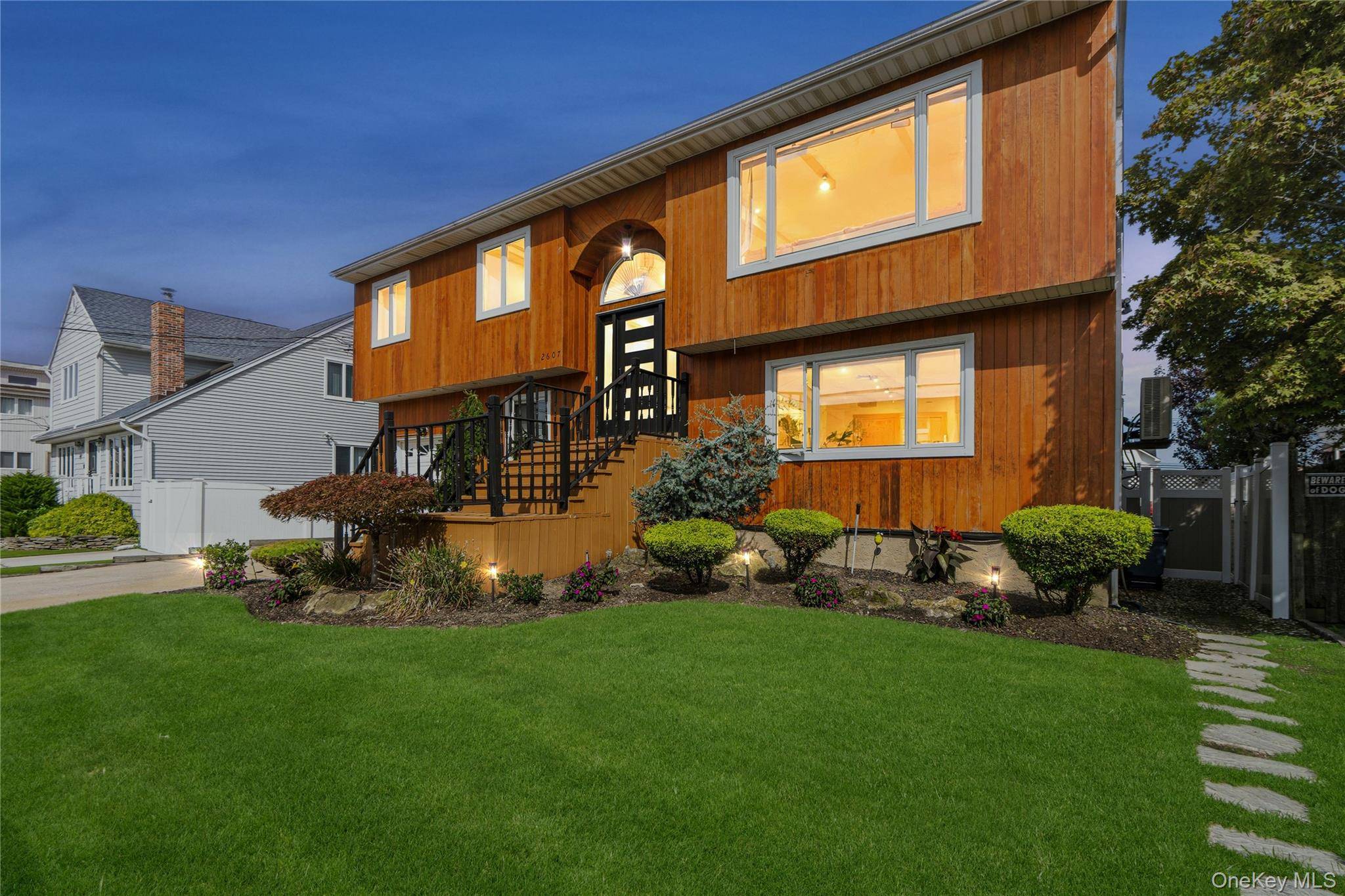 2607 Island Channel RD, Seaford, NY 11783