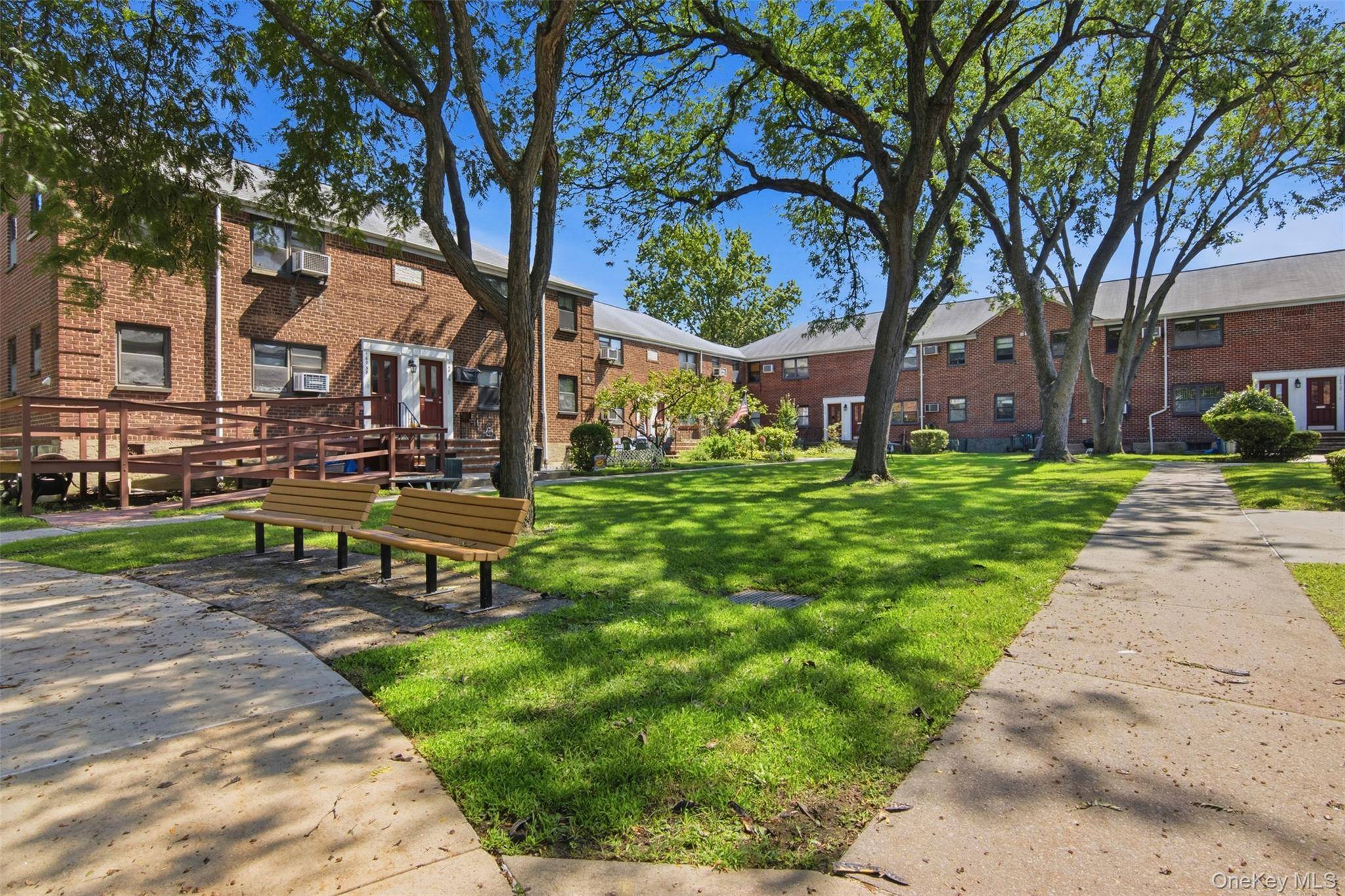 160-26 17th AVE #5-128, Whitestone, NY 11357