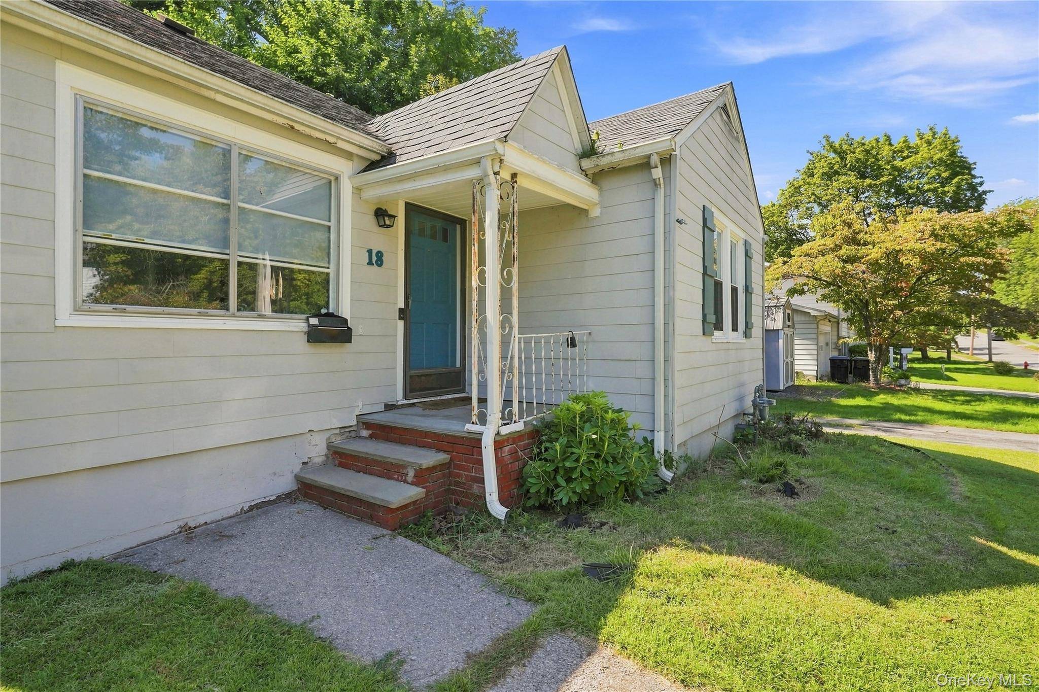 18 Underhill AVE, Poughkeepsie, NY 12601
