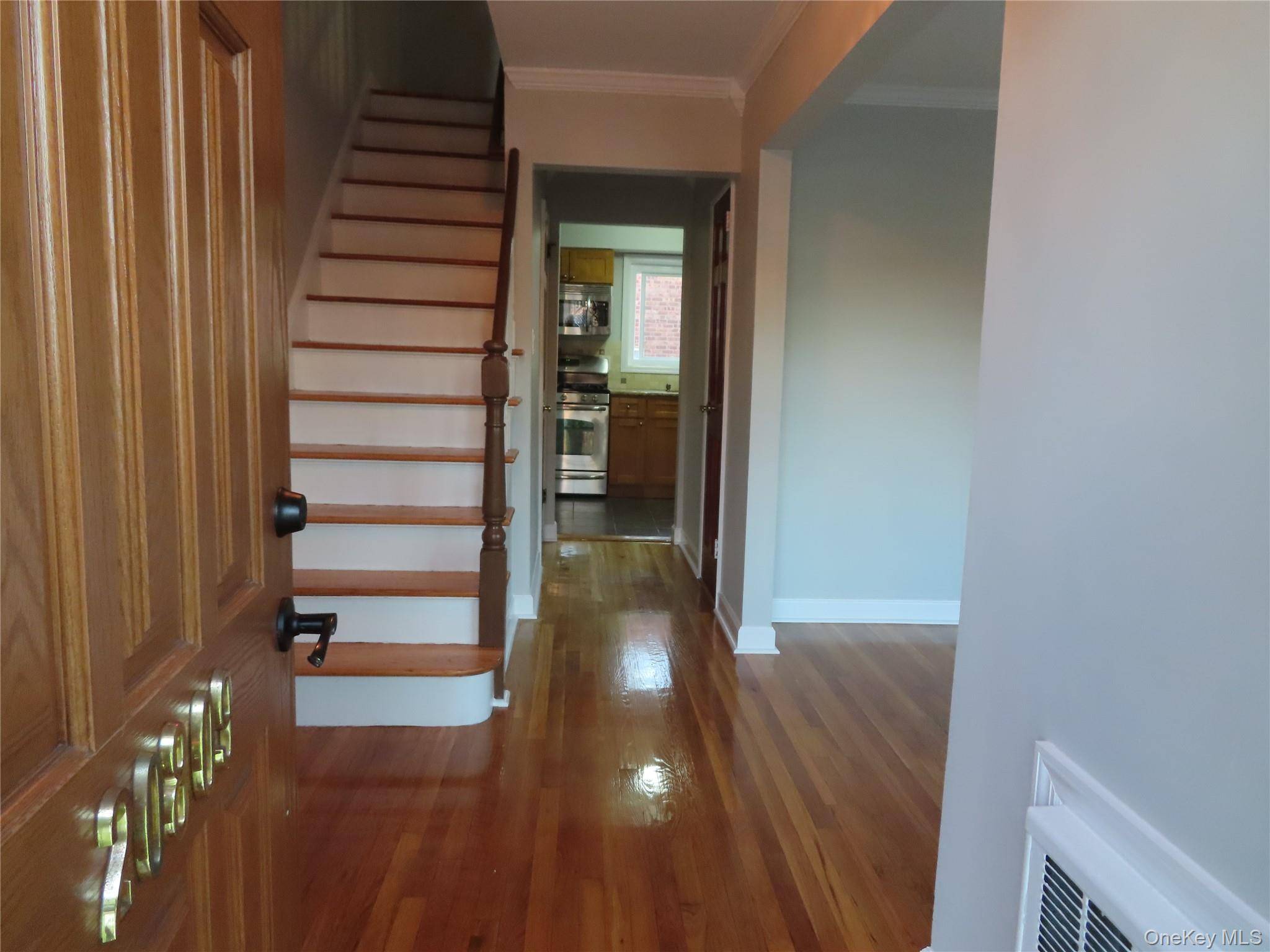 20809 Bardwell AVE, Queens Village, NY 11429