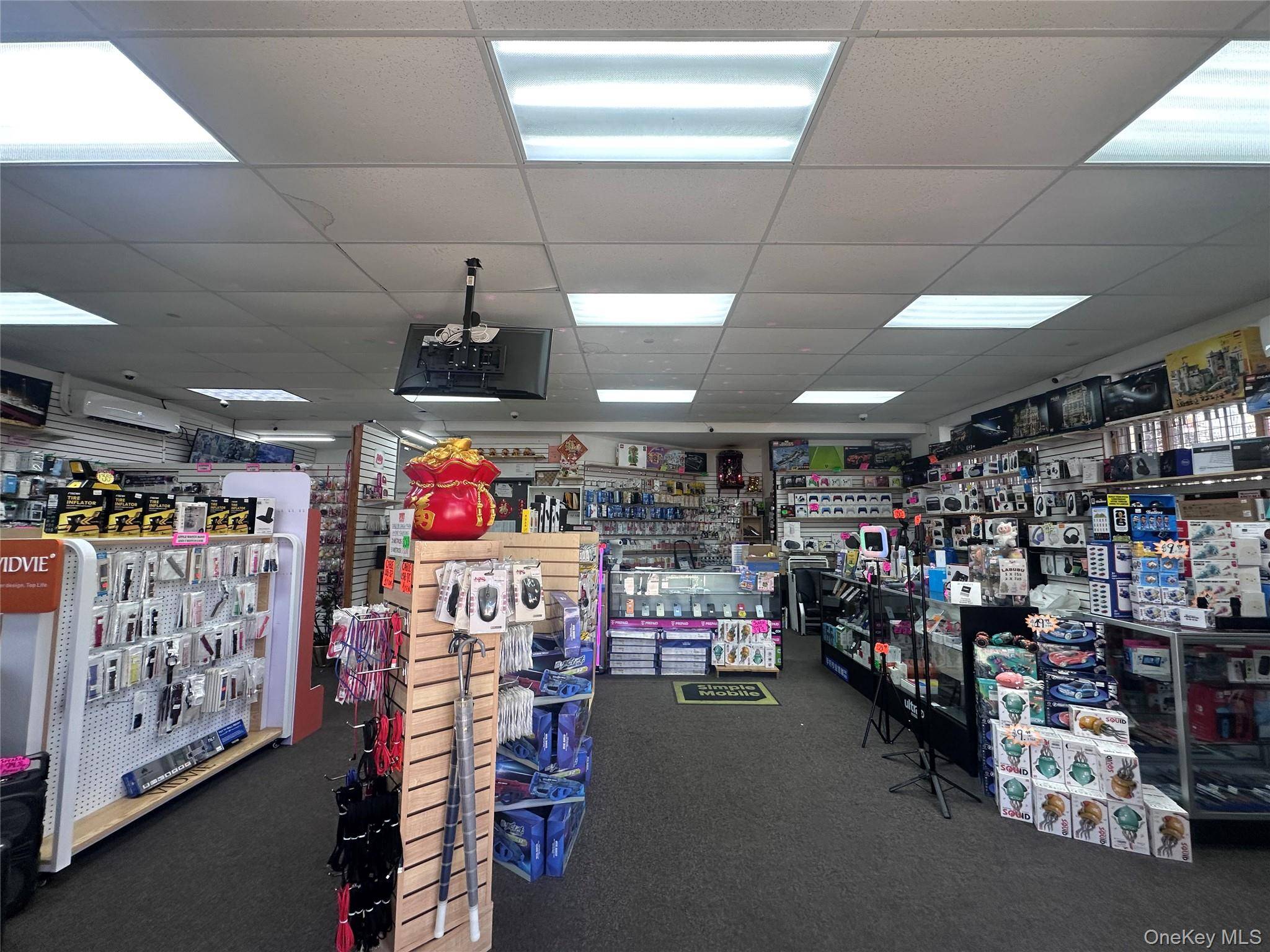 107-22 37 DR, Corona, NY 11368