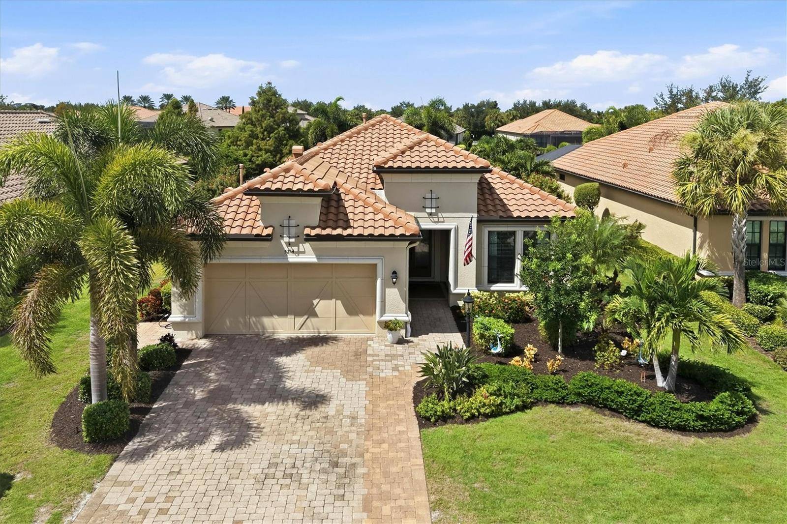 5214 CASTELLO LN, Bradenton, FL 34211