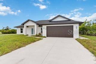 100 ABBOTT CT, Rotonda West, FL 33947