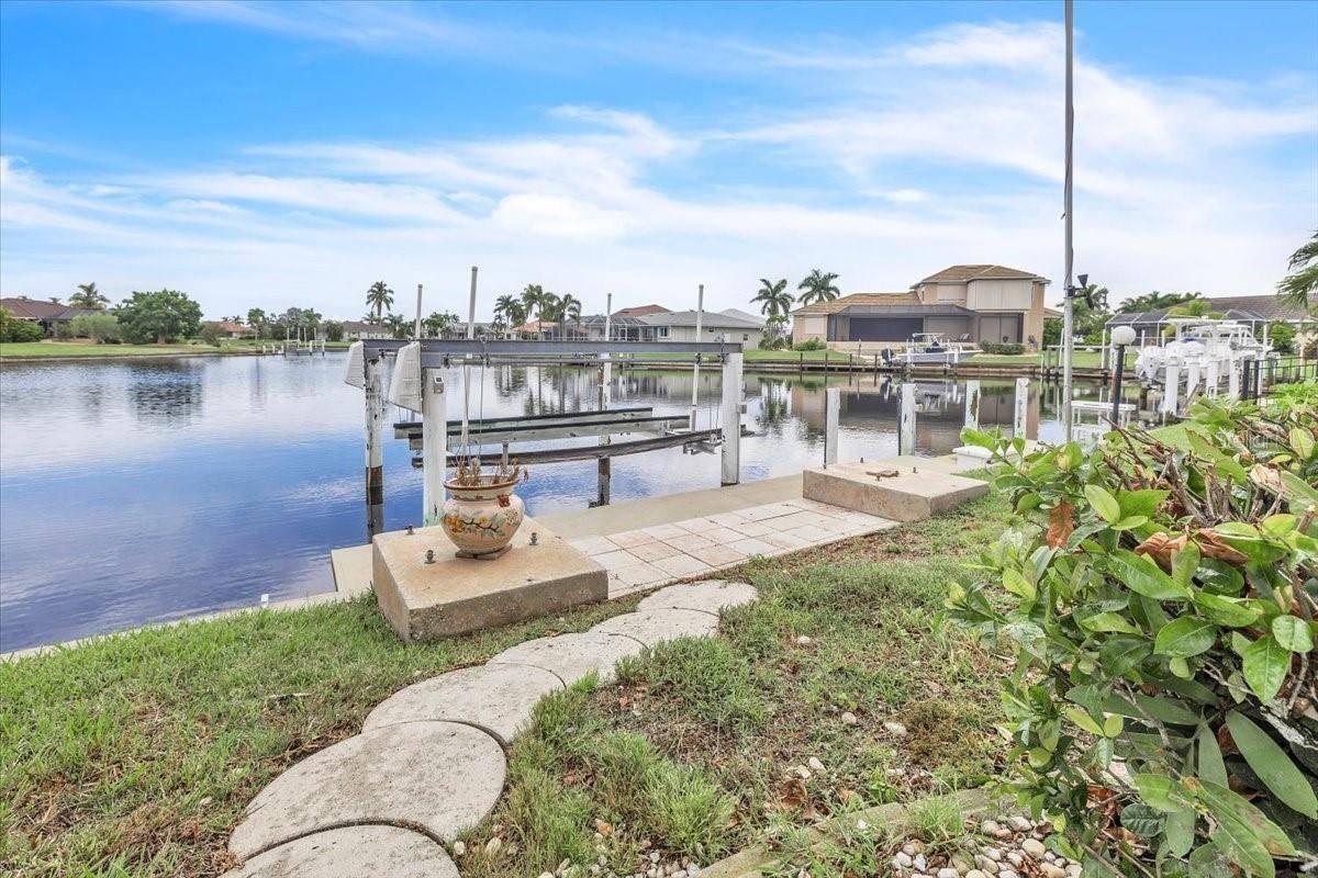 596 MACEDONIA DR, Punta Gorda, FL 33950