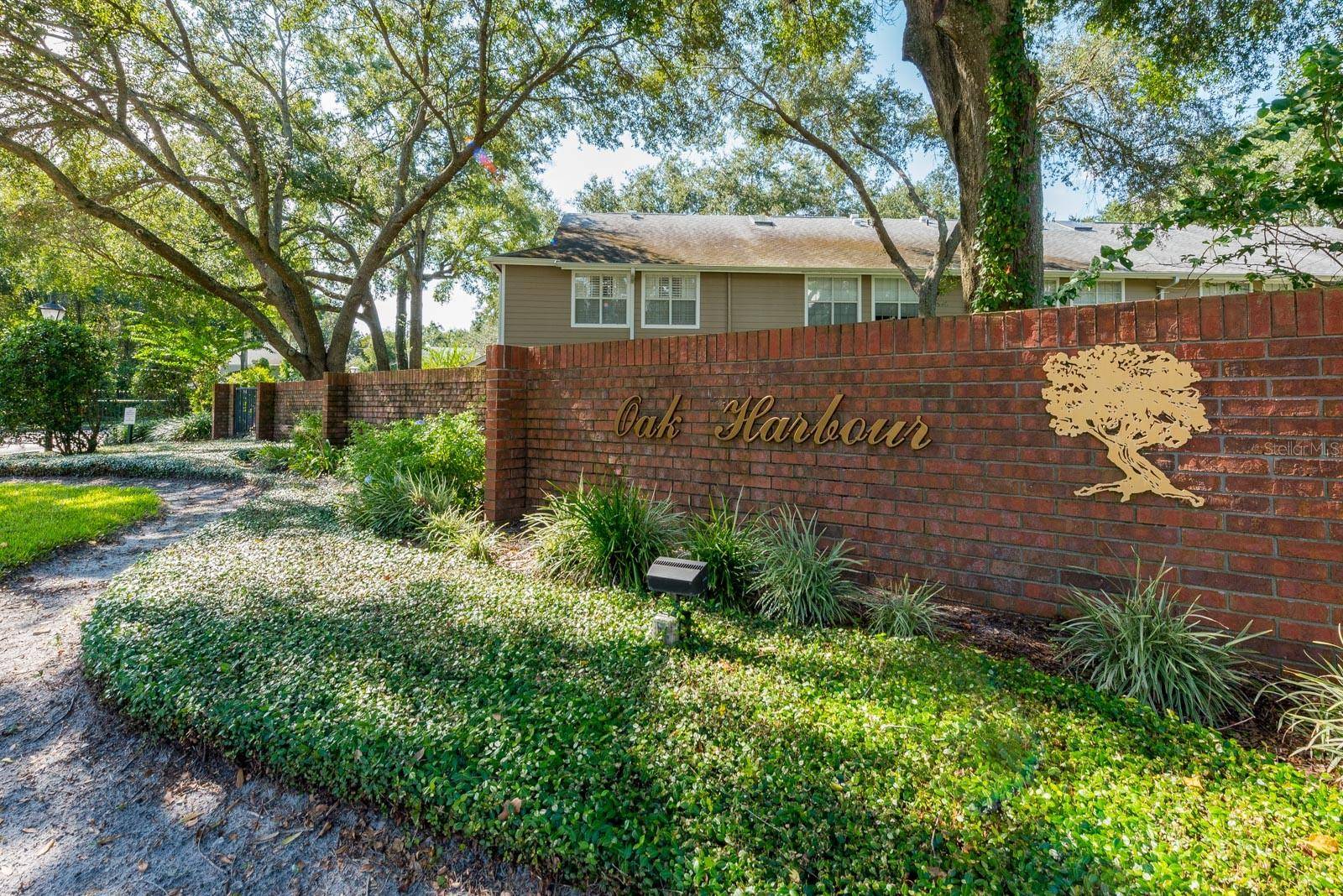 604 CHESTNUT OAK CIR #102, Altamonte Springs, FL 32701