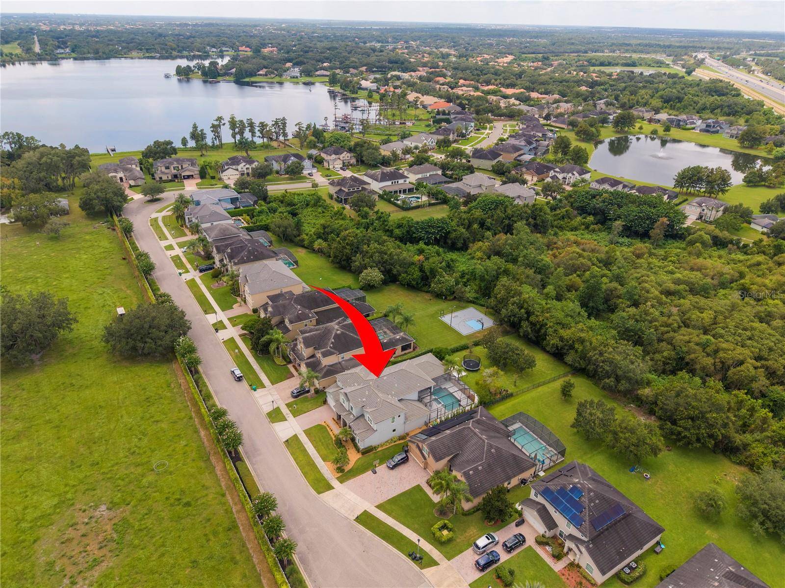 1720 LAKE ROBERTS LANDING DR, Winter Garden, FL 34787